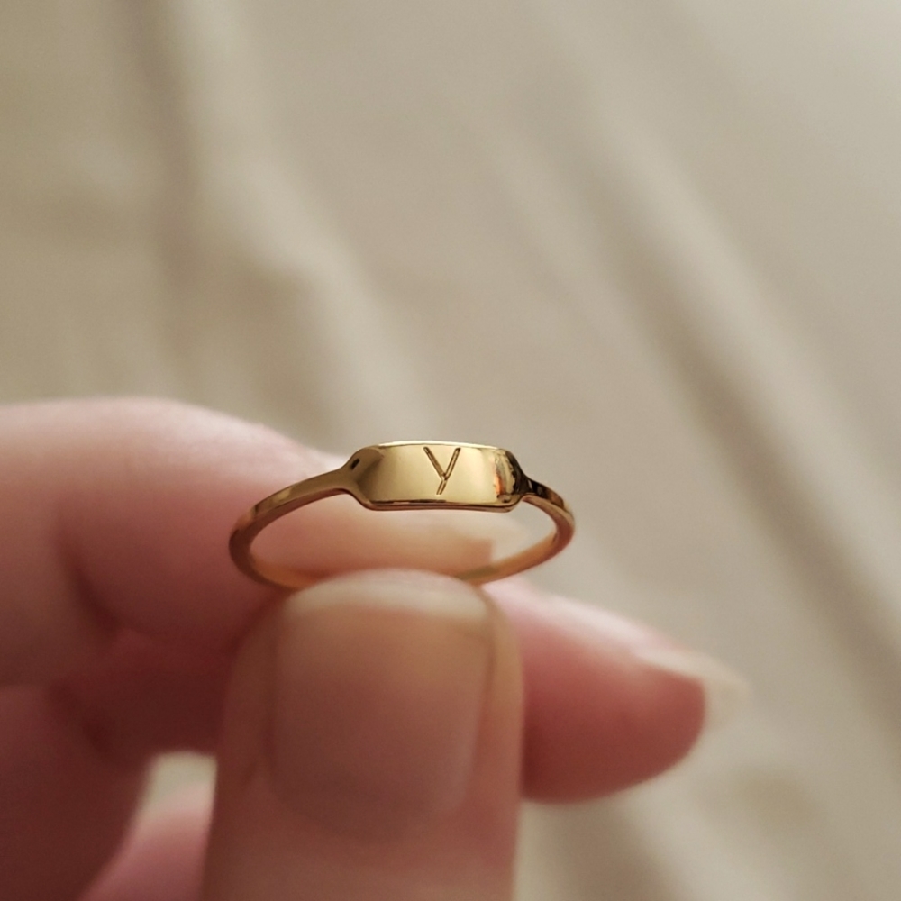 Gorjana Letterpress Ring - "y"